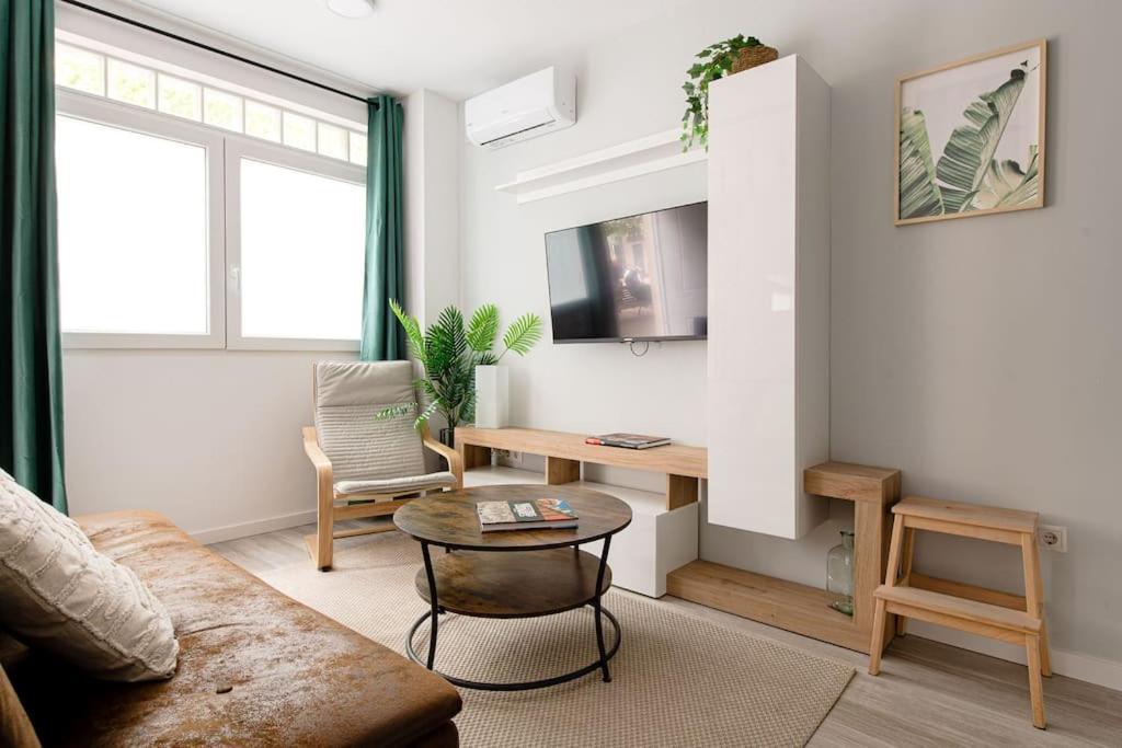 Cozy Duplex Apartment In Barrio De Salamanca - Heredia Madrid Exterior photo