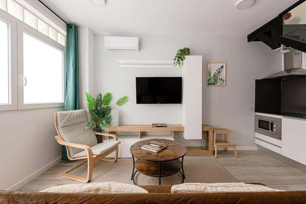 Cozy Duplex Apartment In Barrio De Salamanca - Heredia Madrid Exterior photo